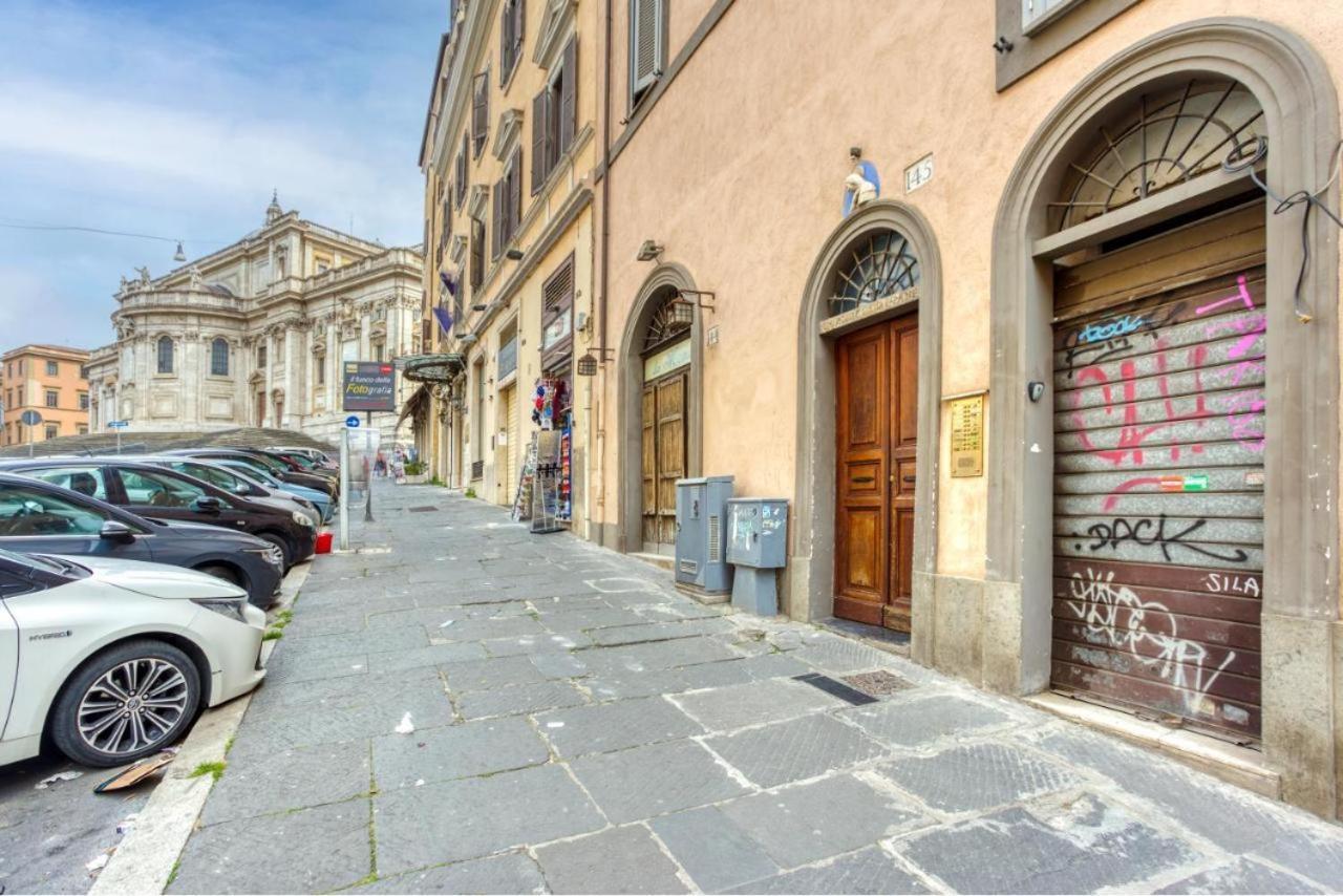 Maggiore 145 Apartment With Private Garden - Rione Monti Roma Exterior foto